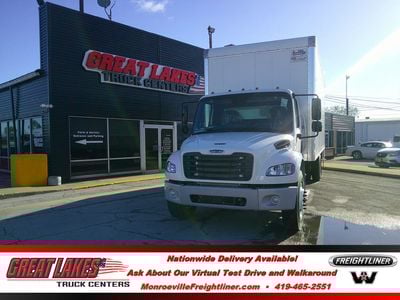 2025 Freightliner M2-106 Plus