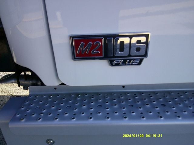 2025 Freightliner M2-106 Plus 26 FT Box with Tuck Under Lift Gate - 22836238 - 2