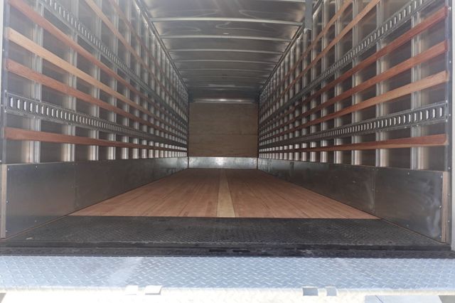 2025 HINO L6 (26ft Box with Lift Gate) - 22824752 - 11