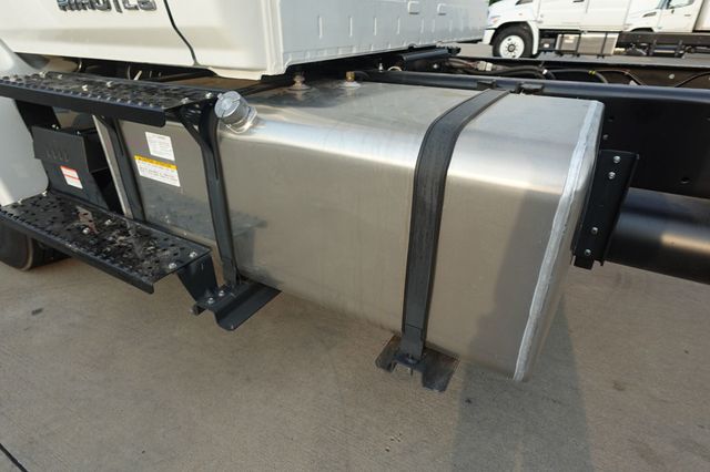 2025 HINO L6 (Cab & Chassis) - 22803631 - 16