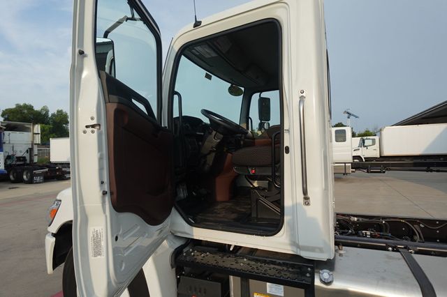 2025 HINO L6 (Cab & Chassis) - 22803631 - 22