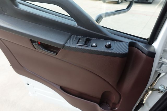 2025 HINO L6 (Cab & Chassis) - 22803631 - 27