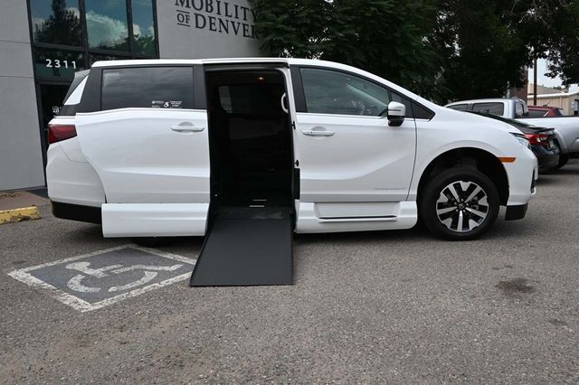 2025 Honda Odyssey EX-L Automatic - 22892121 - 16