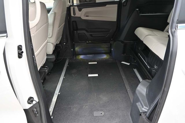 2025 Honda Odyssey EX-L Automatic - 22892121 - 27