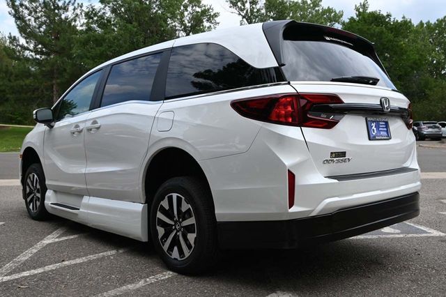 2025 Honda Odyssey EX-L Automatic - 22892121 - 7