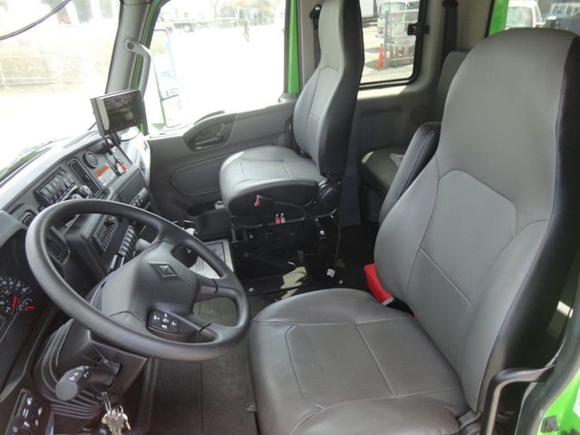 2025 International MV607 Extended Cab w/ 22ft Jerr-Dan Custom StepSide Classic Car Carrier - 21831945 - 55