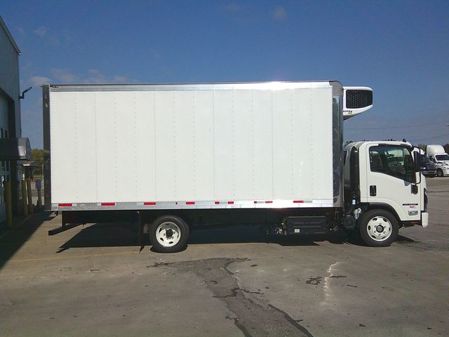 2025 Isuzu NPR DIESEL 2025 ISUZU REEFER 20' BOX TRUCK - 22932065 - 3