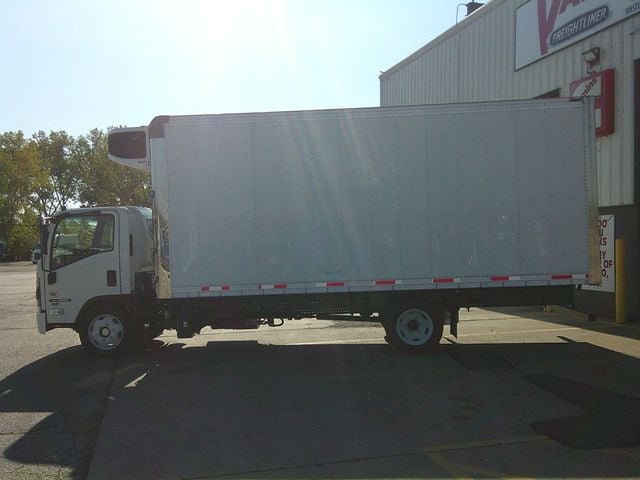 2025 Isuzu NPR DIESEL 2025 ISUZU REEFER 20' BOX TRUCK - 22932065 - 7
