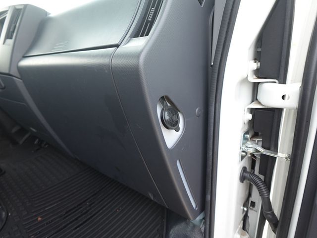 2025 Isuzu NPR HD (12ft Spray Truck w/ Ramps) - 22812919 - 42