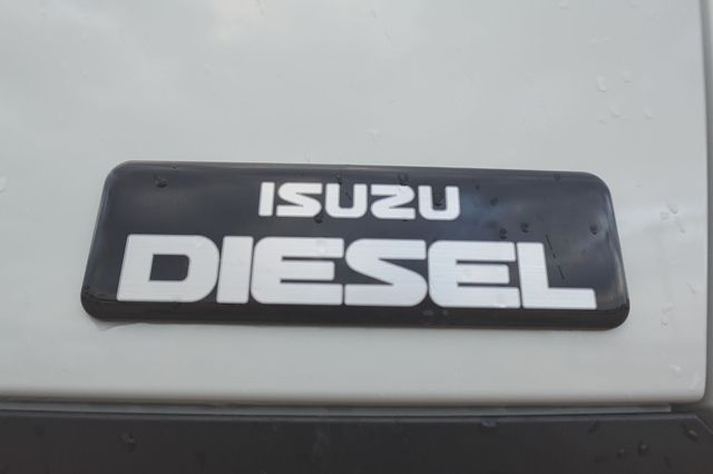 2025 Isuzu NPR HD (18ft Box w/ ICC Bumper) - 22718652 - 43