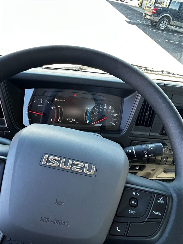 2025 Isuzu NPRHD  - 22818573 - 9