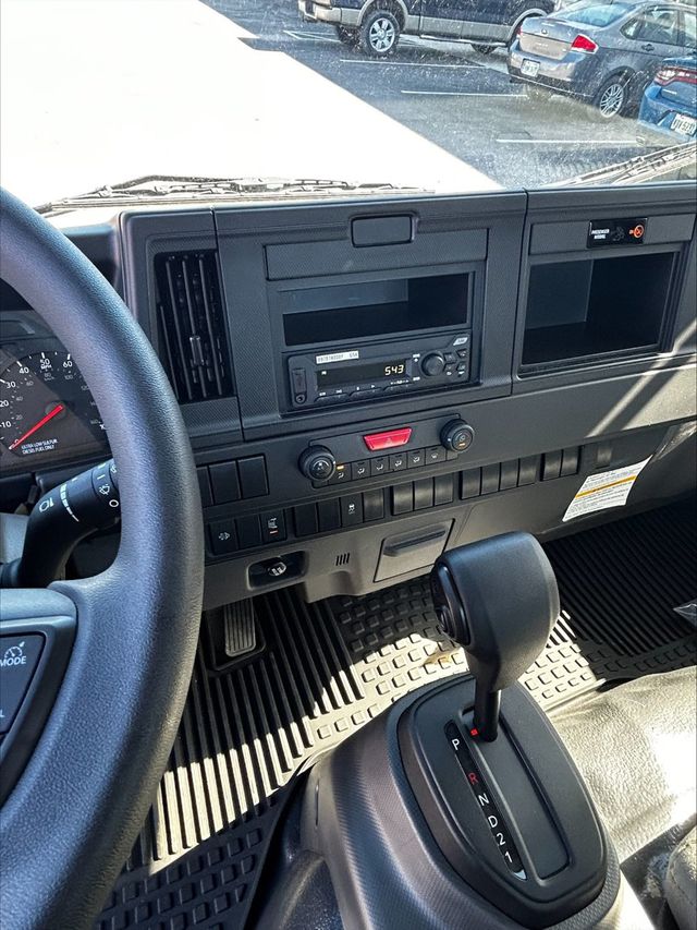 2025 Isuzu NPRHD  - 22818573 - 10