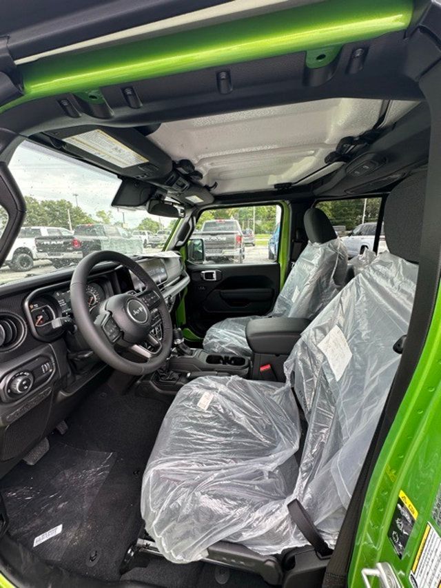 2025 Jeep Gladiator Rubicon - 22894678 - 8