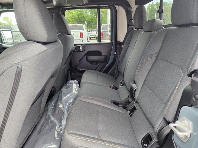 2025 Jeep Gladiator Willys 4x4 - 22863001 - 10