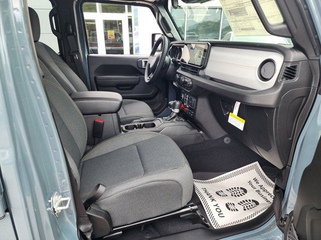 2025 Jeep Gladiator Willys 4x4 - 22863001 - 11