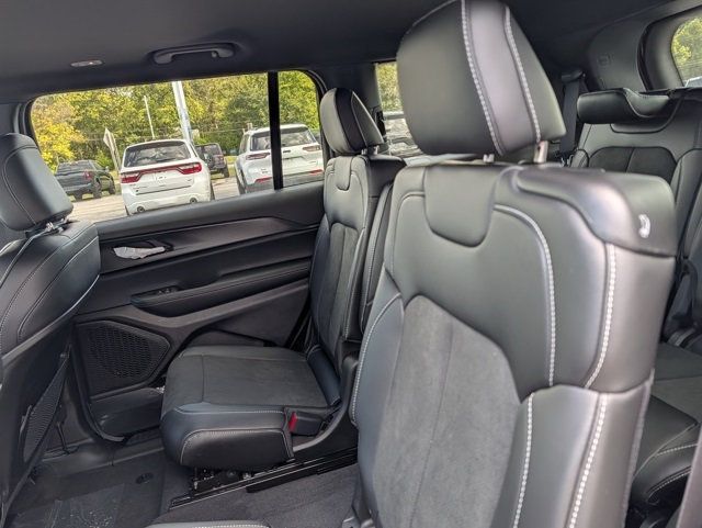 2025 Jeep Grand Cherokee L Altitude X 4x4 - 22914738 - 11