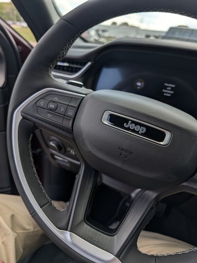 2025 Jeep Grand Cherokee L Altitude X 4x4 - 22914738 - 17