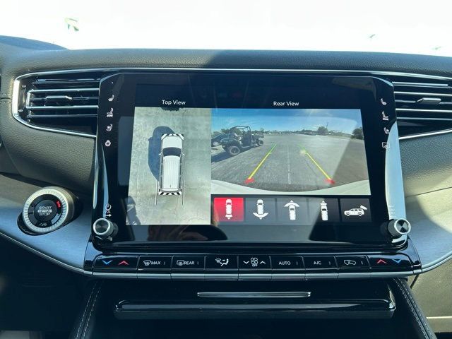 2025 Jeep Wagoneer Series II - 22925678 - 14