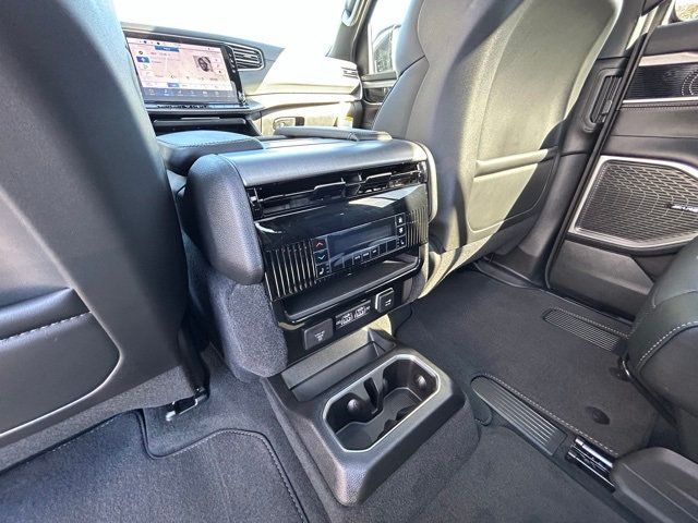 2025 Jeep Wagoneer Series II - 22925678 - 21