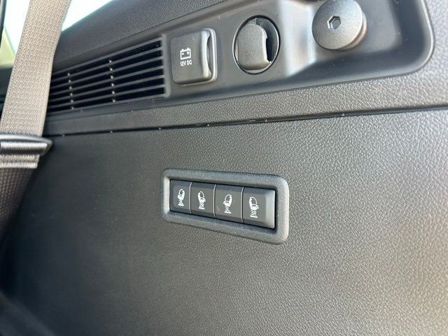 2025 Jeep Wagoneer Series II - 22925678 - 26