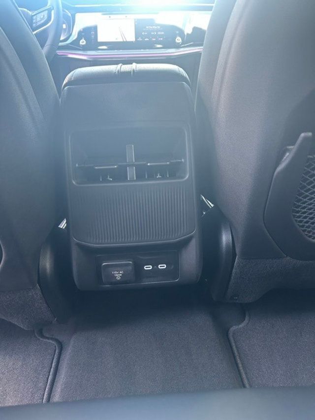 2025 Jeep Wagoneer S Limited AWD - 22814290 - 17