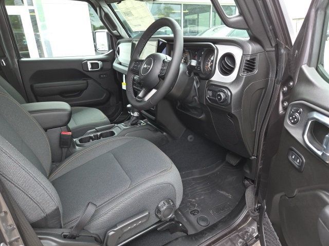 2025 Jeep Wrangler Sport 4 Door 4x4 RHD - 22871615 - 11