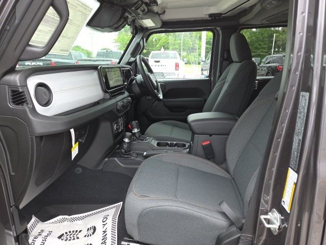 2025 Jeep Wrangler Sport 4 Door 4x4 RHD - 22871615 - 5