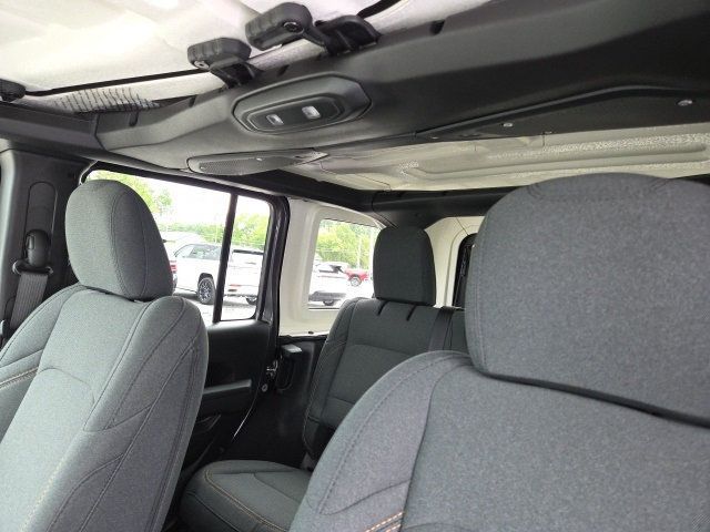 2025 Jeep Wrangler Sport 4 Door 4x4 RHD - 22871615 - 8