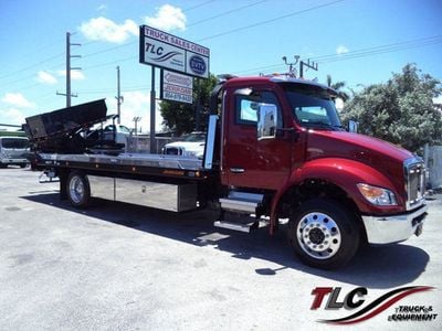 2025 Kenworth T280