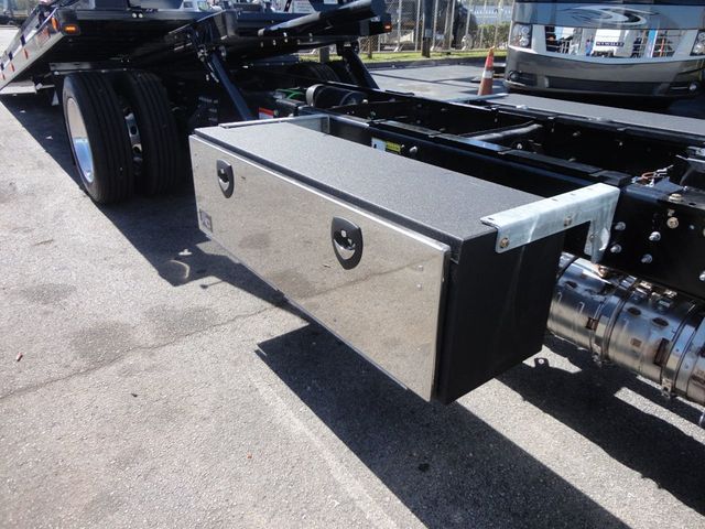 2025 Mack MD6 w/ 22ft Jerr-Dan Rollback Tow Truck Low Pro Car Carrier - 21805345 - 17