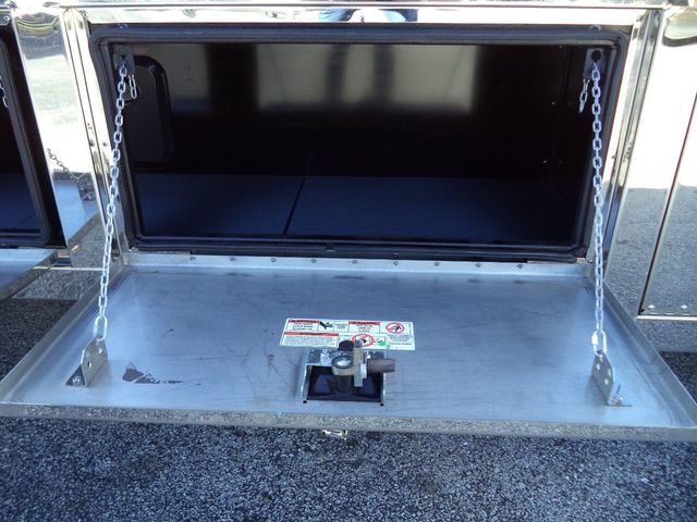 2025 Mack MD6 w/ Jerr-Dan 22ft Enclosed Shark TowBox Carrier Rollback - 22197267 - 28