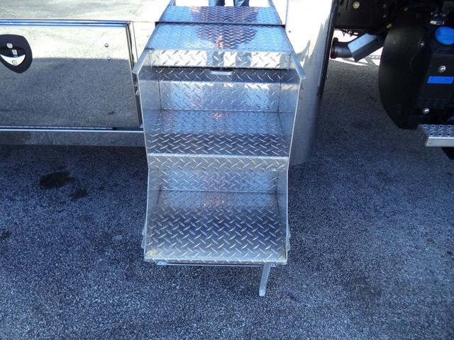 2025 Mack MD6 w/ Jerr-Dan 22ft Enclosed Shark TowBox Carrier Rollback - 22197267 - 32