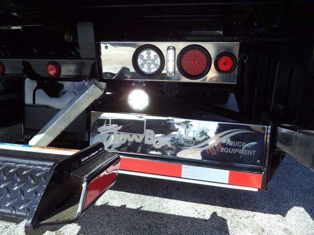 2025 Mack MD6 w/ Jerr-Dan 22ft Enclosed Shark TowBox Carrier Rollback - 22197267 - 39