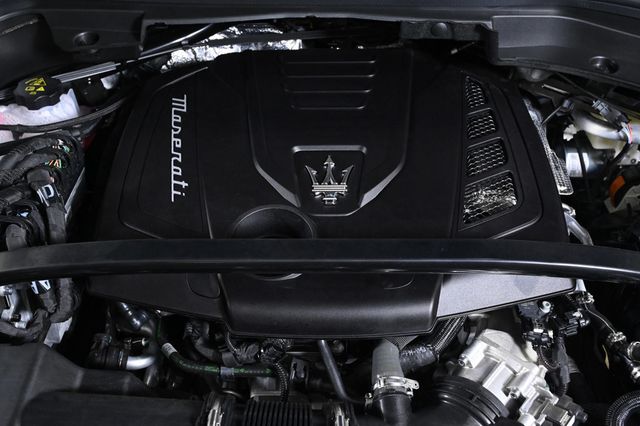 2025 Maserati Grecale Modena AWD - 22882944 - 24
