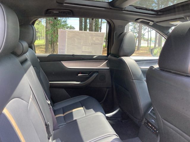 2025 Mazda CX-70 PHEV Premium Plus Package AWD - 22813465 - 23