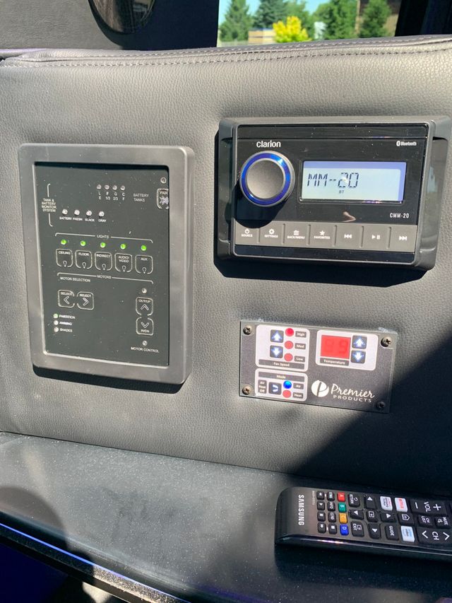 2025 Mercedes-Benz Sprinter TWR 14 Passenger LIMO 3500XD High Roof 170 Extended - 22695089 - 11