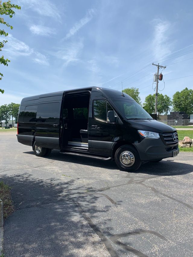 2025 Mercedes-Benz Sprinter TWR 14 Passenger LIMO 3500XD High Roof 170 Extended - 22695089 - 2