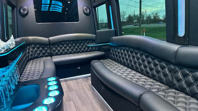 2025 Mercedes-Benz Sprinter TWR 14 Passenger LIMO 3500XD High Roof 170 Extended - 22699662 - 16