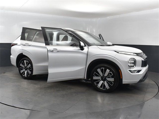 2025 Mitsubishi Outlander SEL FWD - 22875623 - 21