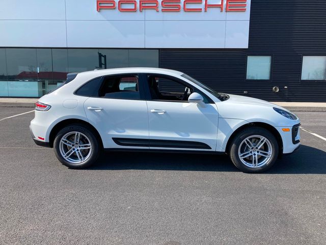 2025 Porsche Macan AWD - 22802528 - 7