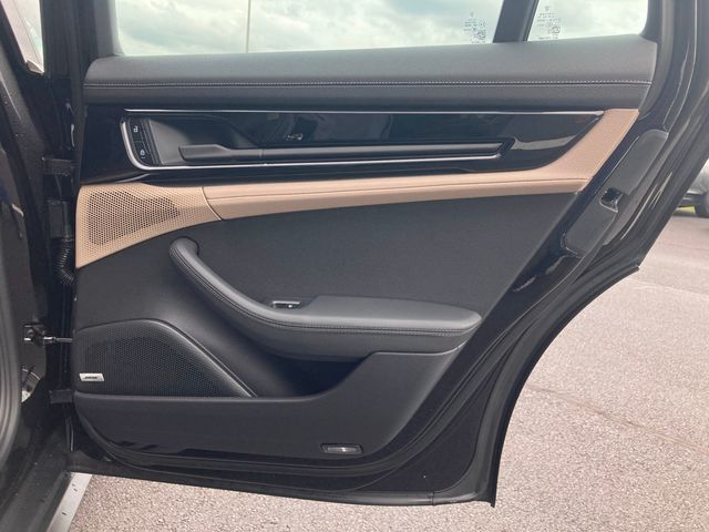 2025 Porsche Panamera 4 AWD - 22616394 - 27