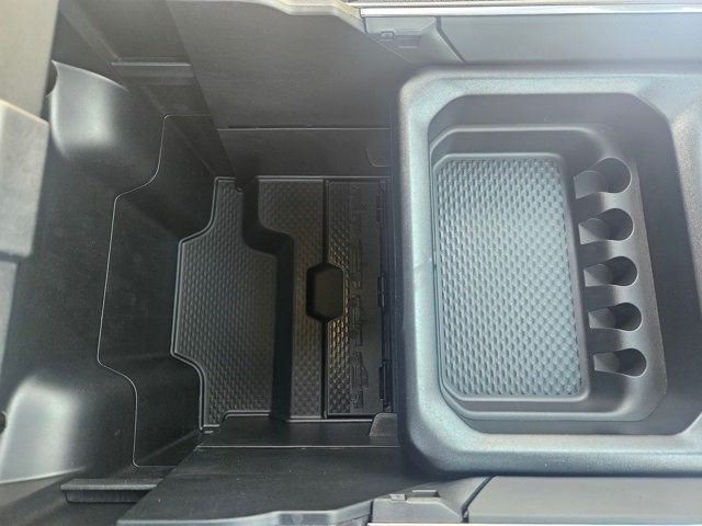 2025 Ram 1500 Laramie 4x4 Crew Cab 5'7" Box - 22809906 - 31