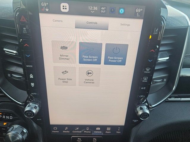 2025 Ram 1500 Laramie 4x4 Crew Cab 5'7" Box - 22809906 - 35