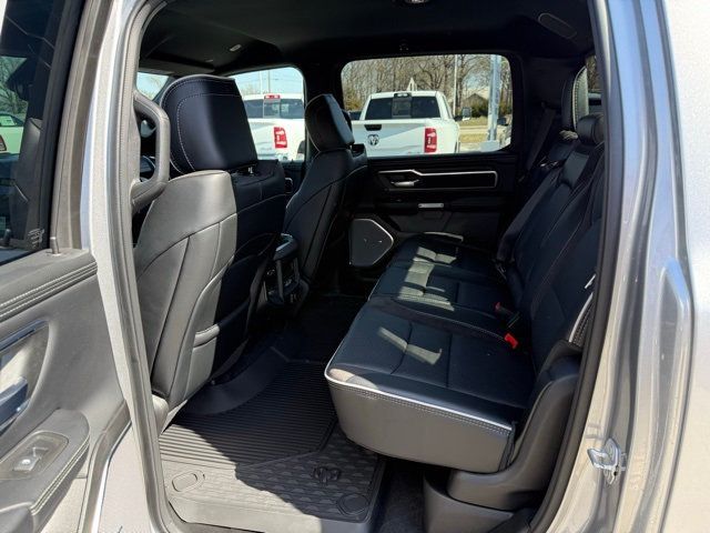 2025 Ram 1500 Laramie 4x4 Crew Cab 6'4" Box - 22777645 - 18