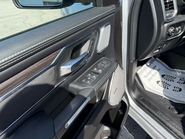 2025 Ram 1500 Laramie 4x4 Crew Cab 6'4" Box - 22777645 - 8