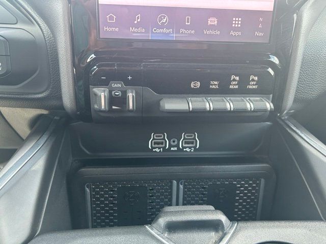 2025 Ram 3500 Laramie - 22832790 - 10