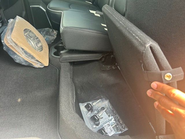 2025 Ram 3500 Laramie - 22832790 - 14