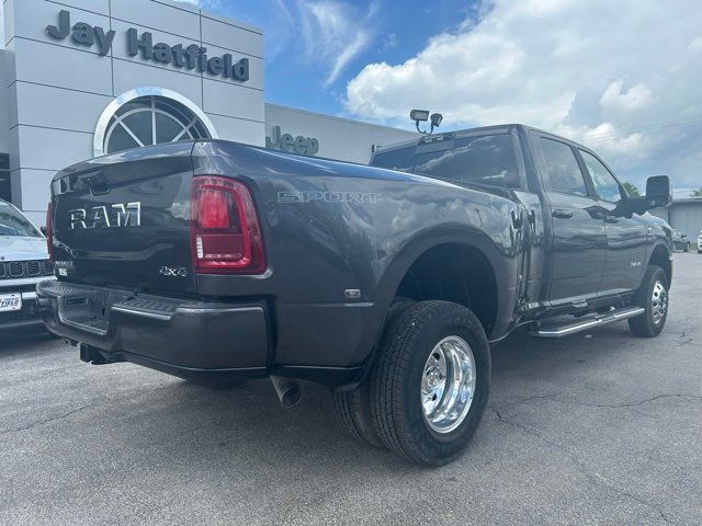 2025 Ram 3500 Laramie - 22832790 - 5