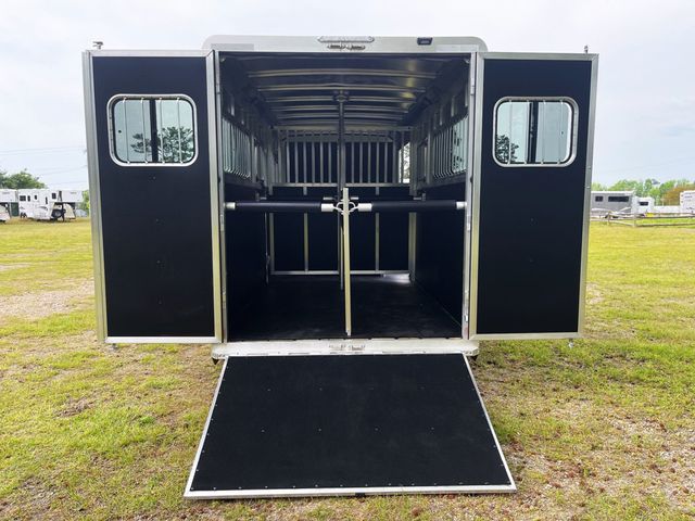 2025 Shadow 2+1 Straight Load with Box Stall  - 22824407 - 7