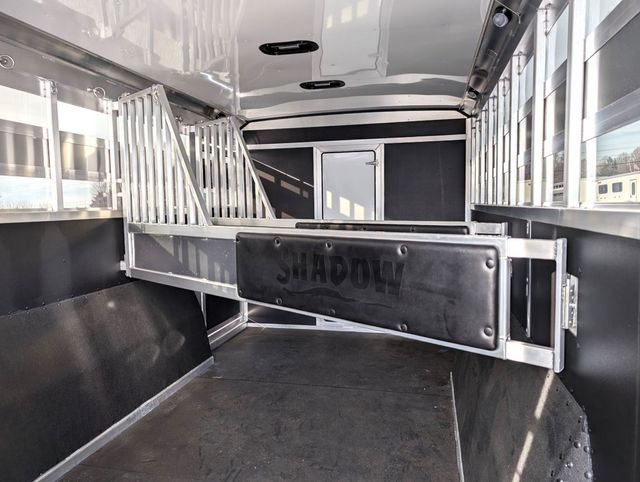 2025 Shadow 4 Horse Pro RawHide with 15' Living Quarters  - 22778940 - 7
